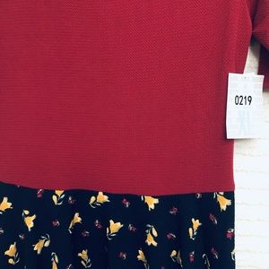 LuLaRoe Dresses - LuLaRoe Nicole XL Red Black Floral Pleated Dress LuLaRoe Dresses - LuLaRoe Nicole XL Red Black Floral Pleated Dress